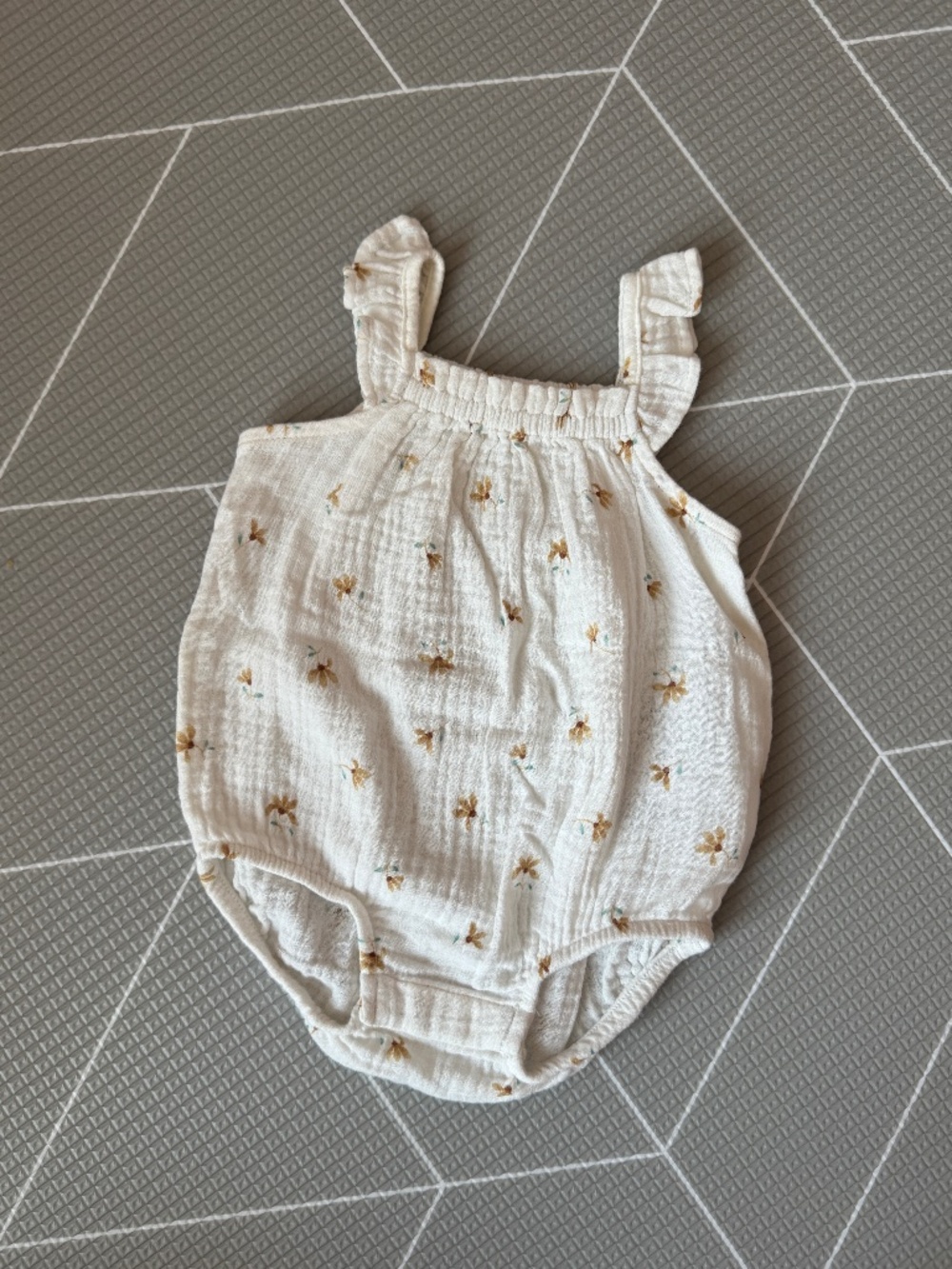 H&M baby floral romper
